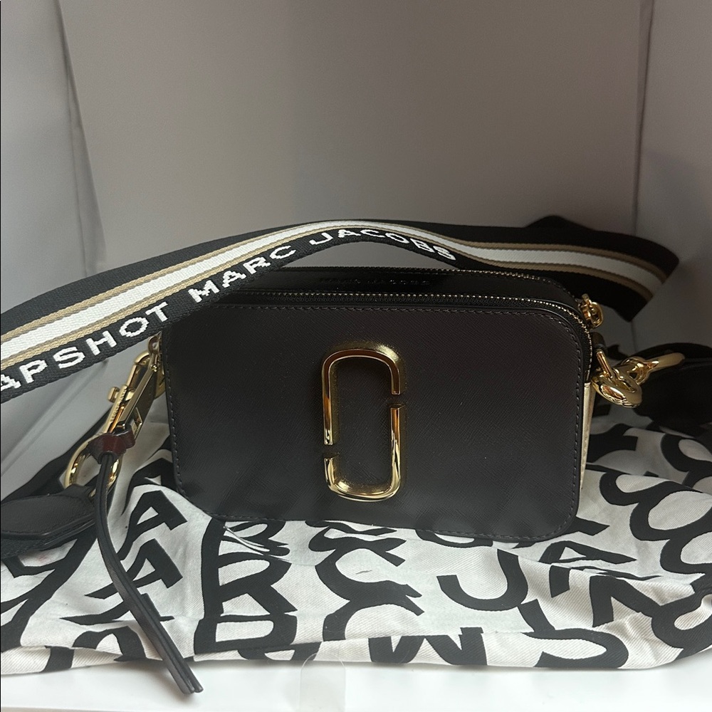 Marc Jacobs Snapshot Camera Bag with Gold Hardware Crossbody